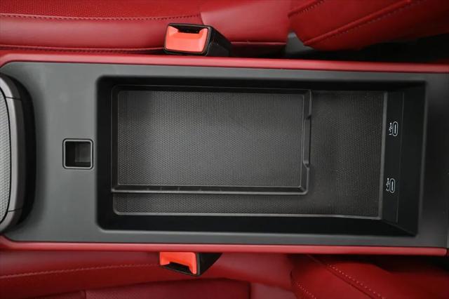 2023 Porsche 911 Carrera 4S Cabriolet