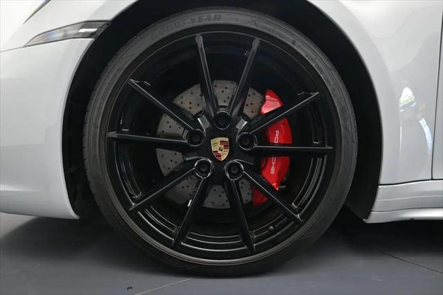 2023 Porsche 911 Carrera 4S Cabriolet