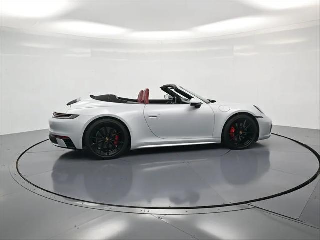 2023 Porsche 911 Carrera 4S Cabriolet