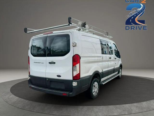 2017 Ford Transit w/60/40 Side Door w/RWB