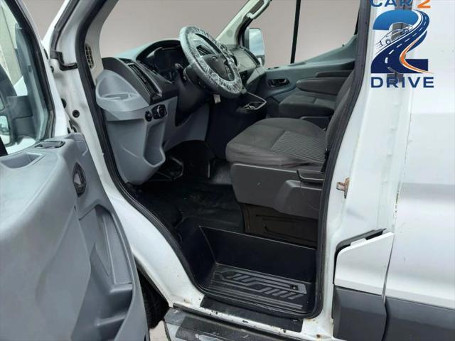 2017 Ford Transit w/60/40 Side Door w/RWB