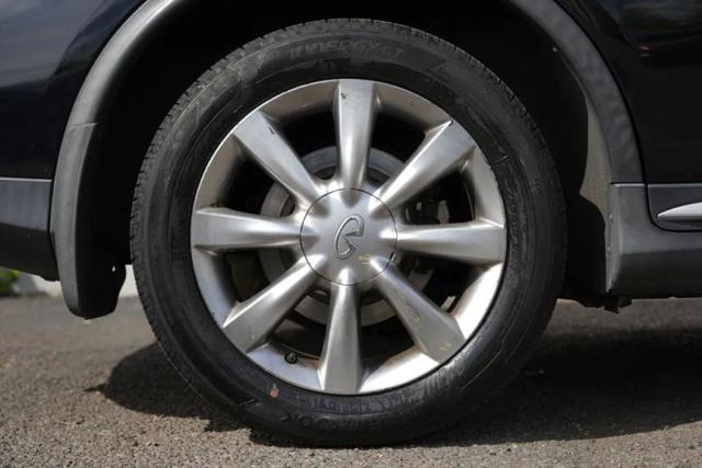 2016 INFINITI QX50 Base