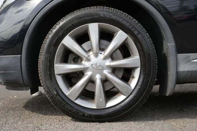 2016 INFINITI QX50 Base