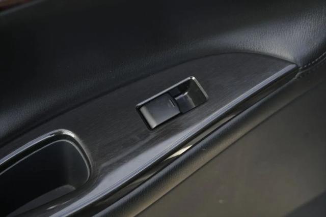 2016 INFINITI QX50 Base