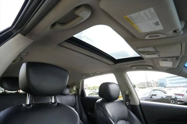 2016 INFINITI QX50 Base