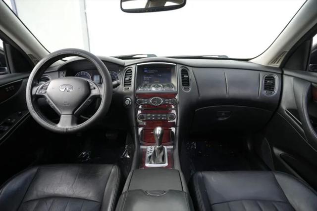 2016 INFINITI QX50 Base