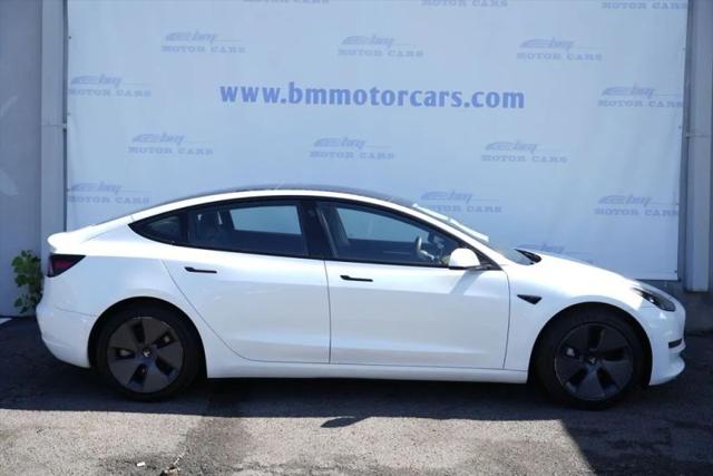 2021 Tesla Model 3 Standard Range Plus Rear-Wheel Drive