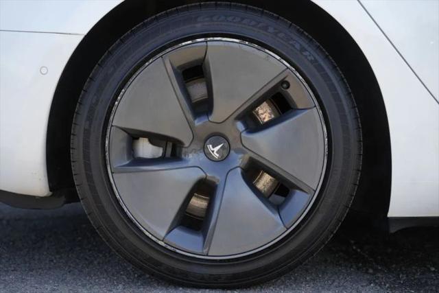 2021 Tesla Model 3 Standard Range Plus Rear-Wheel Drive