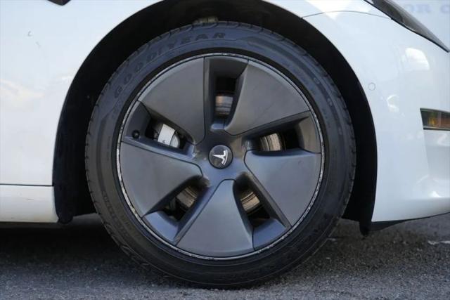 2021 Tesla Model 3 Standard Range Plus Rear-Wheel Drive