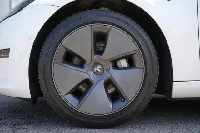 2021 Tesla Model 3 Standard Range Plus Rear-Wheel Drive