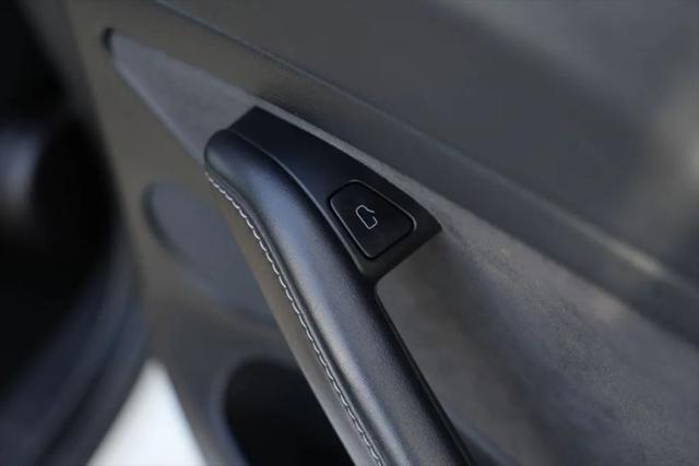 2021 Tesla Model 3 Standard Range Plus Rear-Wheel Drive