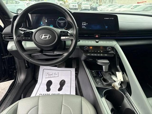 2024 Hyundai Elantra Hybrid Limited