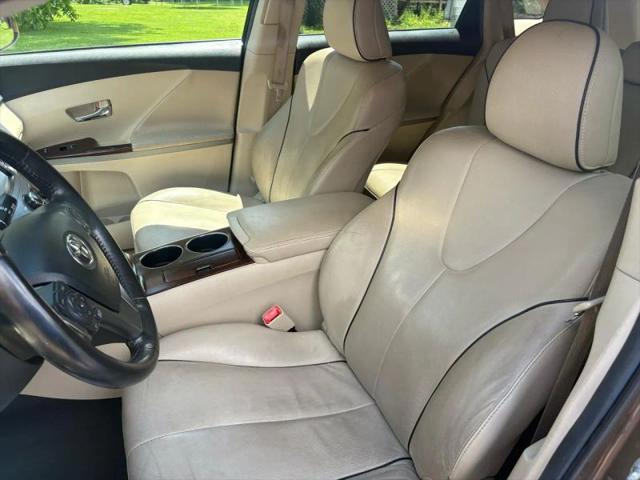 2013 Toyota Venza XLE V6