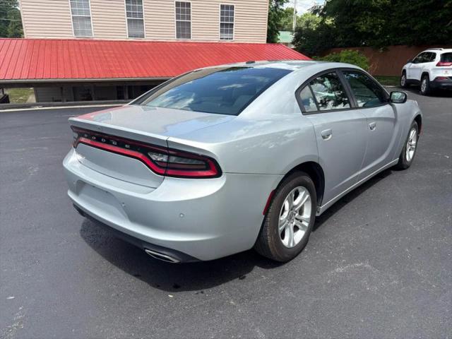 2020 Dodge Charger SXT RWD