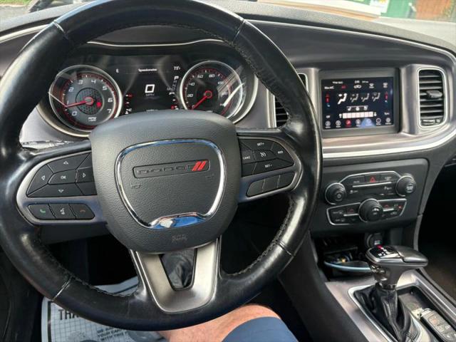 2020 Dodge Charger SXT RWD