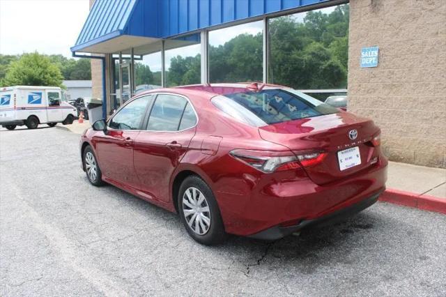 2022 Toyota Camry LE Hybrid