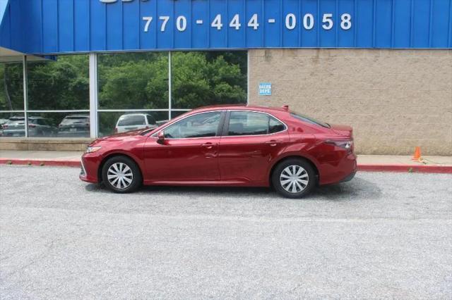 2022 Toyota Camry LE Hybrid