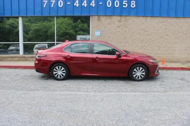 2022 Toyota Camry LE Hybrid