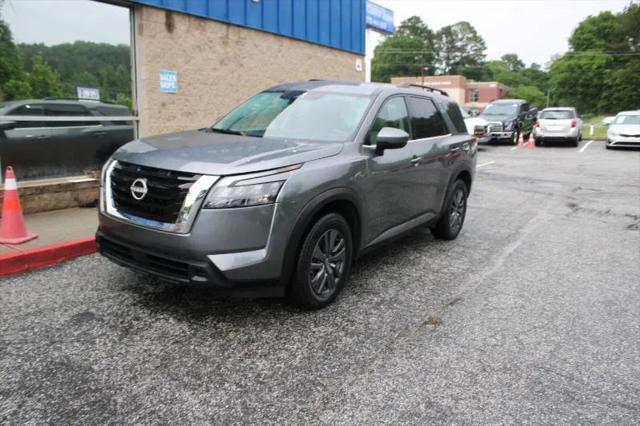 2023 Nissan Pathfinder SV FWD