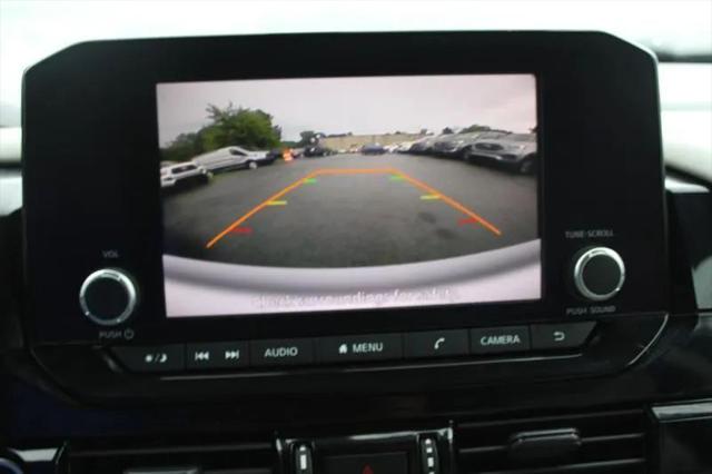 2023 Nissan Pathfinder SV FWD