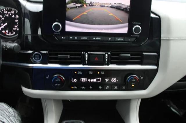 2023 Nissan Pathfinder SV FWD