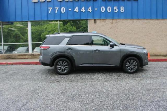 2023 Nissan Pathfinder SV FWD