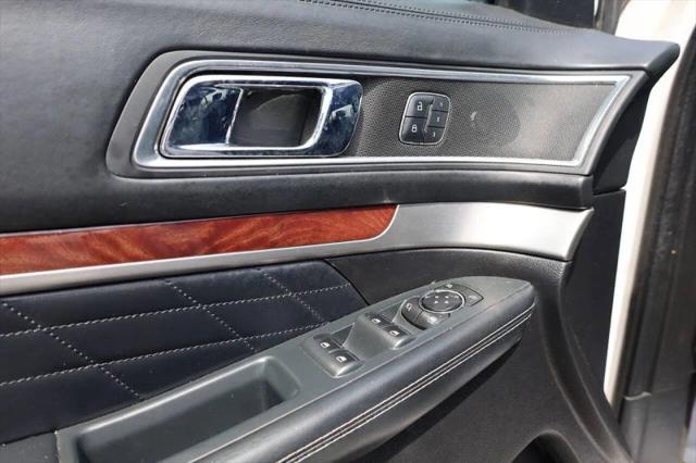 2017 Ford Explorer Platinum