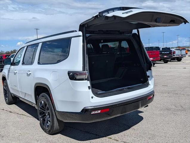2026 Jeep Grand Wagoneer L Summit Obsidian 4x4