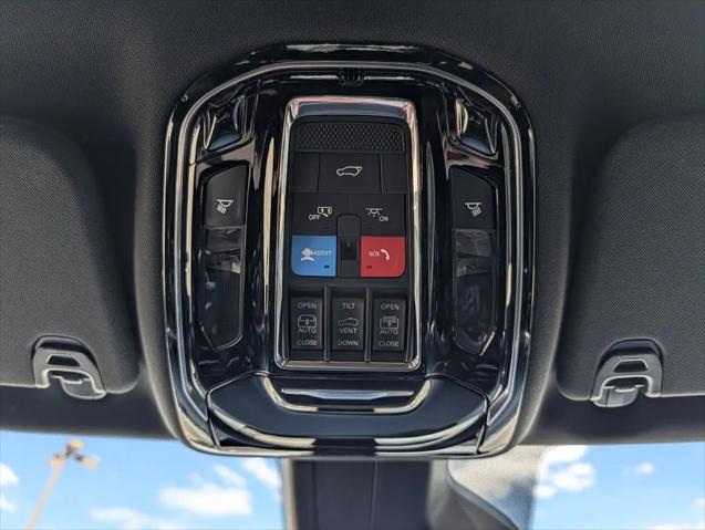 2026 Jeep Grand Wagoneer L Summit Obsidian 4x4