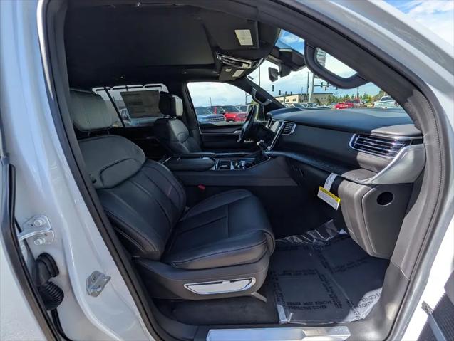 2026 Jeep Grand Wagoneer L Summit Obsidian 4x4