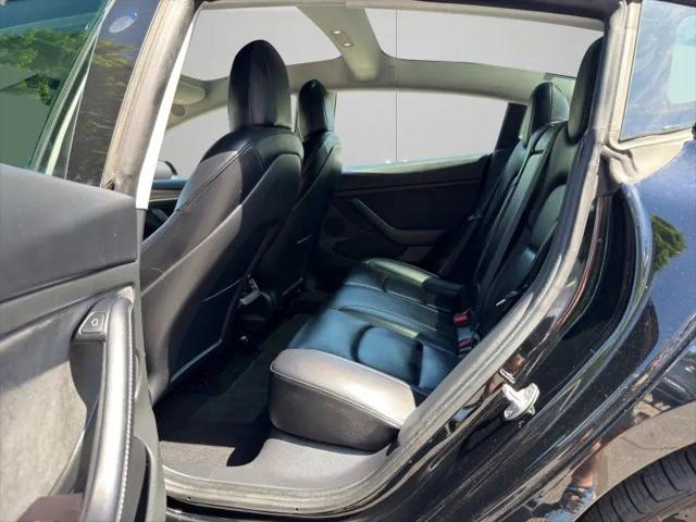 2022 Tesla Model 3 Long Range Dual Motor All-Wheel Drive