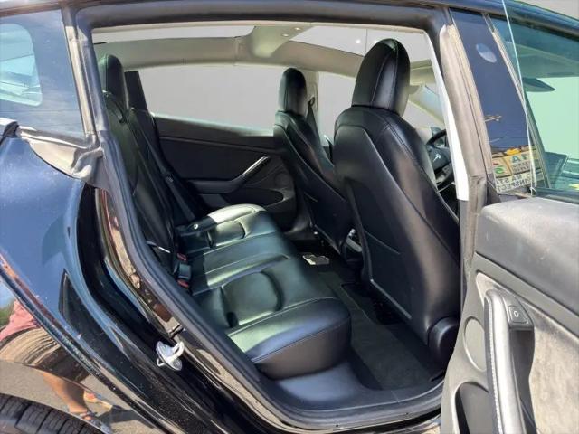 2022 Tesla Model 3 Long Range Dual Motor All-Wheel Drive