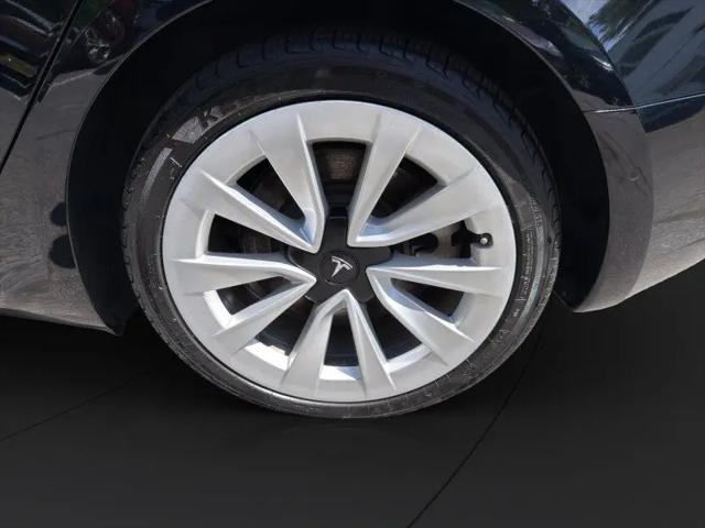 2022 Tesla Model 3 Long Range Dual Motor All-Wheel Drive