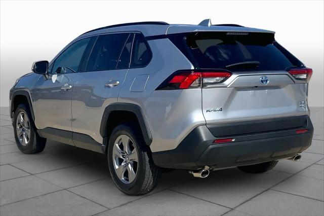 2022 Toyota RAV4 Hybrid XLE