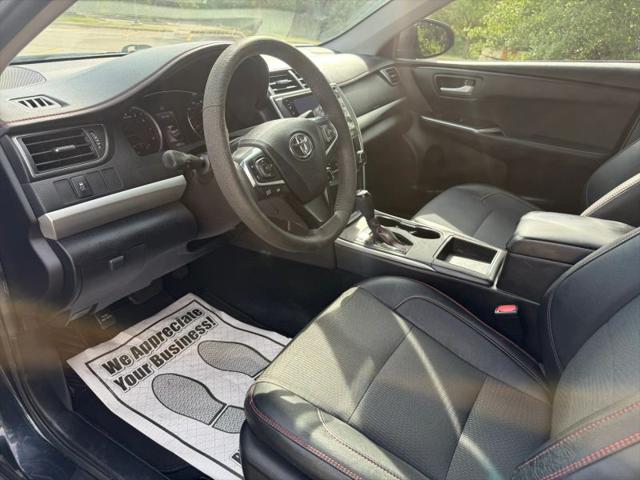 2017 Toyota Camry SE