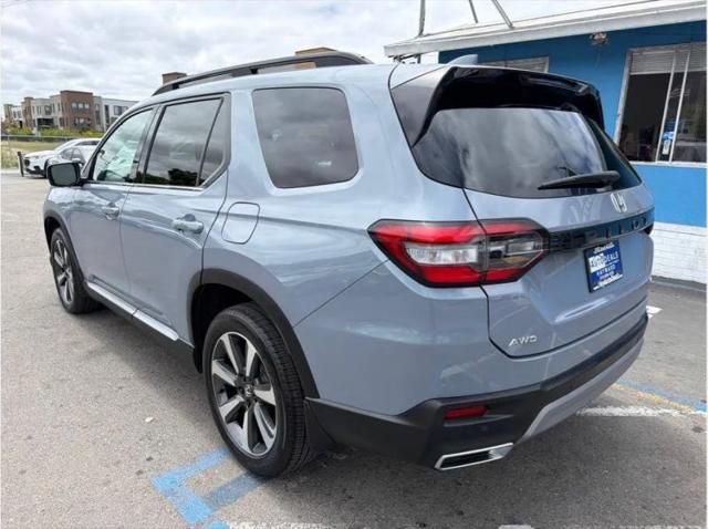 2023 Honda Pilot AWD Elite