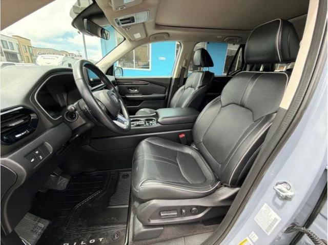 2023 Honda Pilot AWD Elite