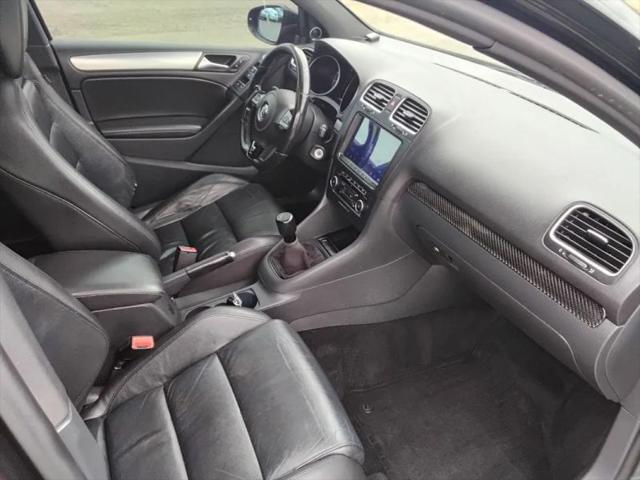2012 Volkswagen Golf R 4-Door