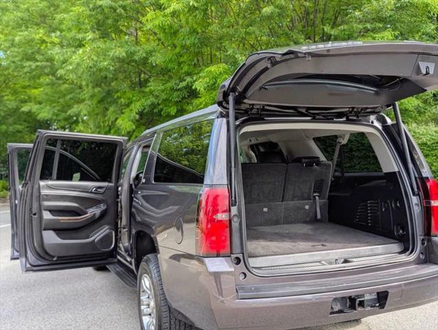 2017 Chevrolet Suburban LT