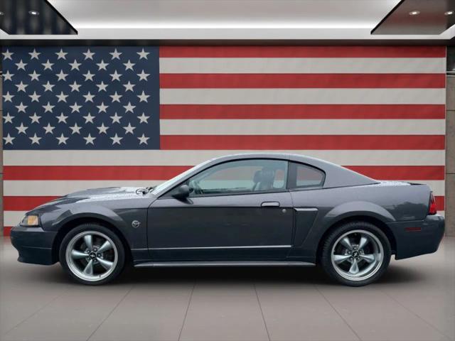 2004 Ford Mustang Mach 1