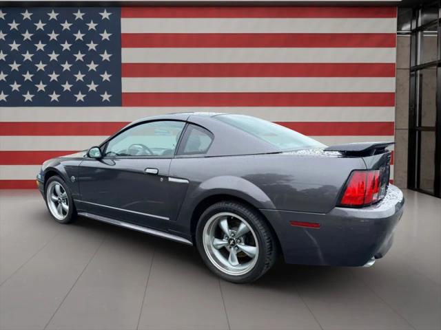 2004 Ford Mustang Mach 1