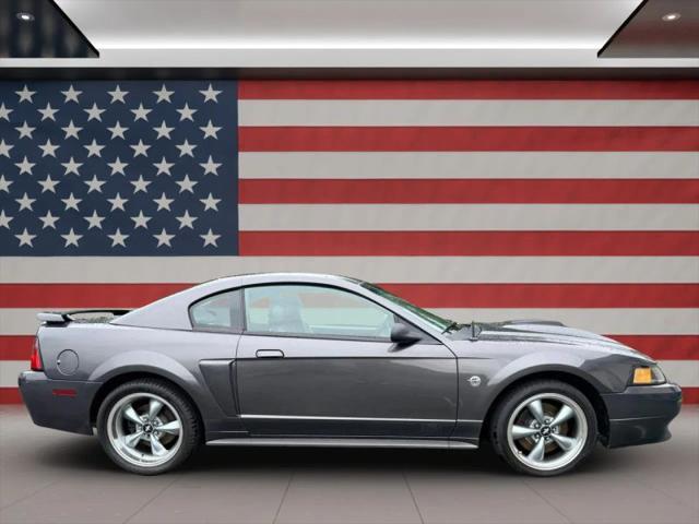 2004 Ford Mustang Mach 1