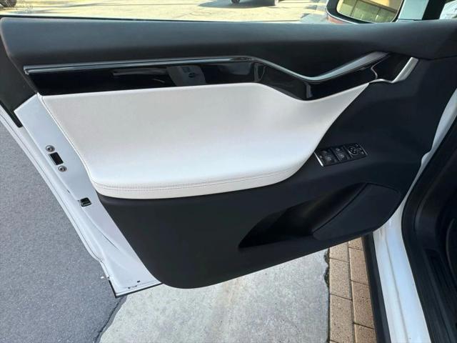 2018 Tesla Model X 75D