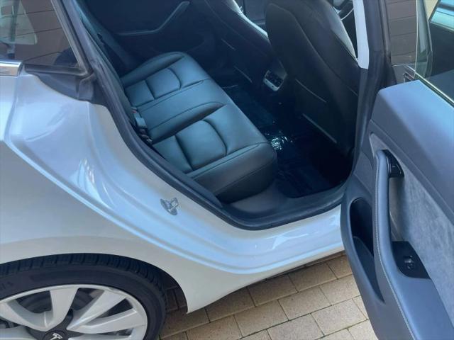 2019 Tesla Model 3 Standard Range Plus