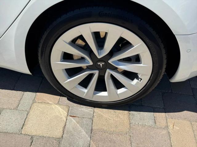 2021 Tesla Model 3 Standard Range Plus Rear-Wheel Drive