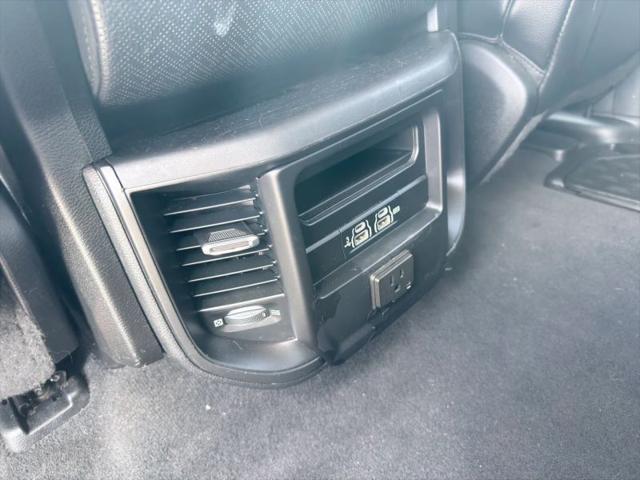 2019 Ram 1500 Laramie Crew Cab 4x4 5'7" Box