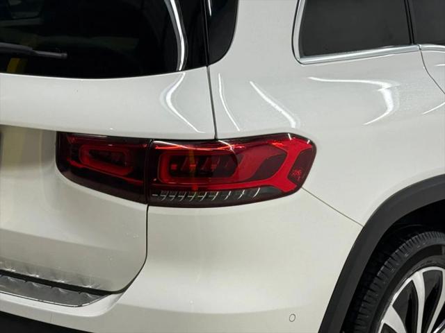 2023 Mercedes-Benz GLB 250