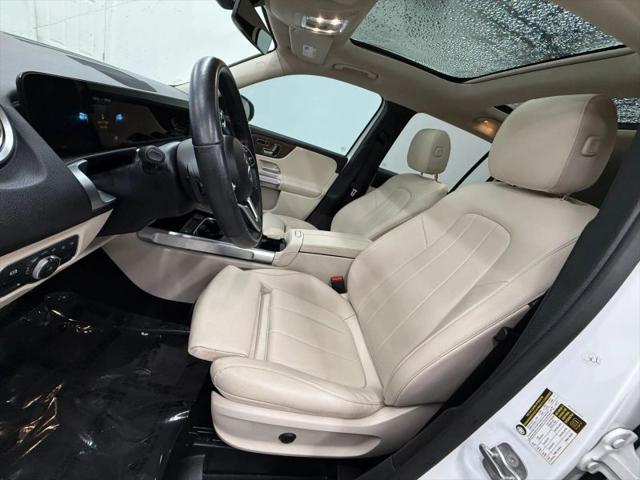 2023 Mercedes-Benz GLB 250