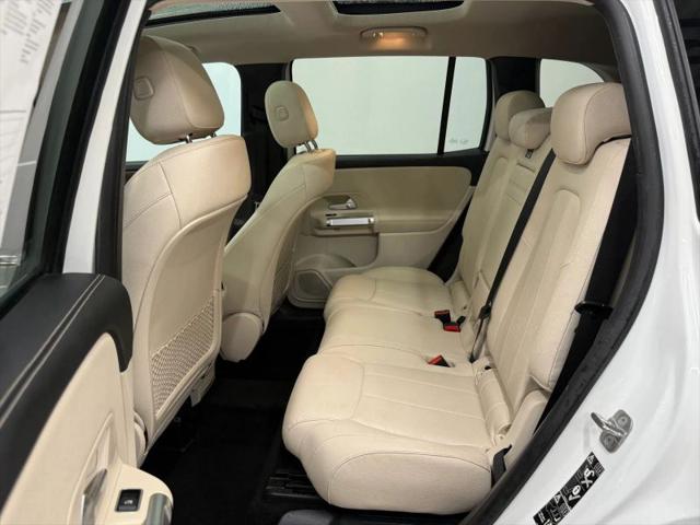 2023 Mercedes-Benz GLB 250