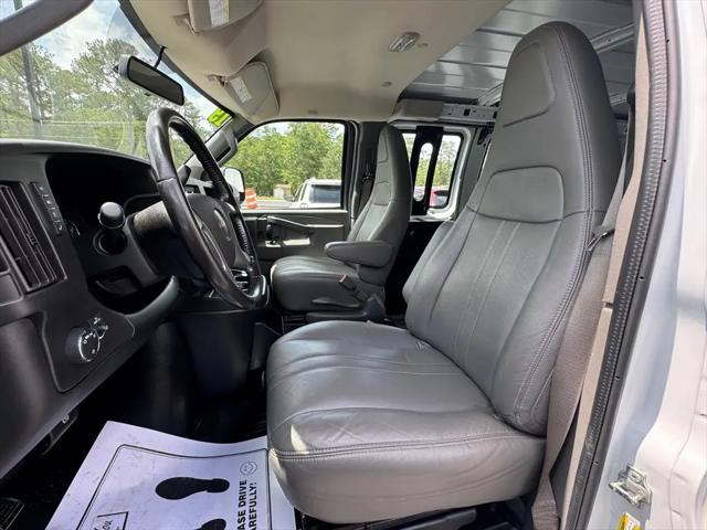 2019 GMC Savana 2500 Work Van